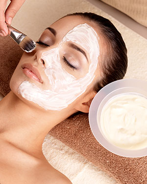 Aquagold Deluxe Facial Near Me in Avon, CT Aquagold Deluxe Facial Near Me in Avon, CT